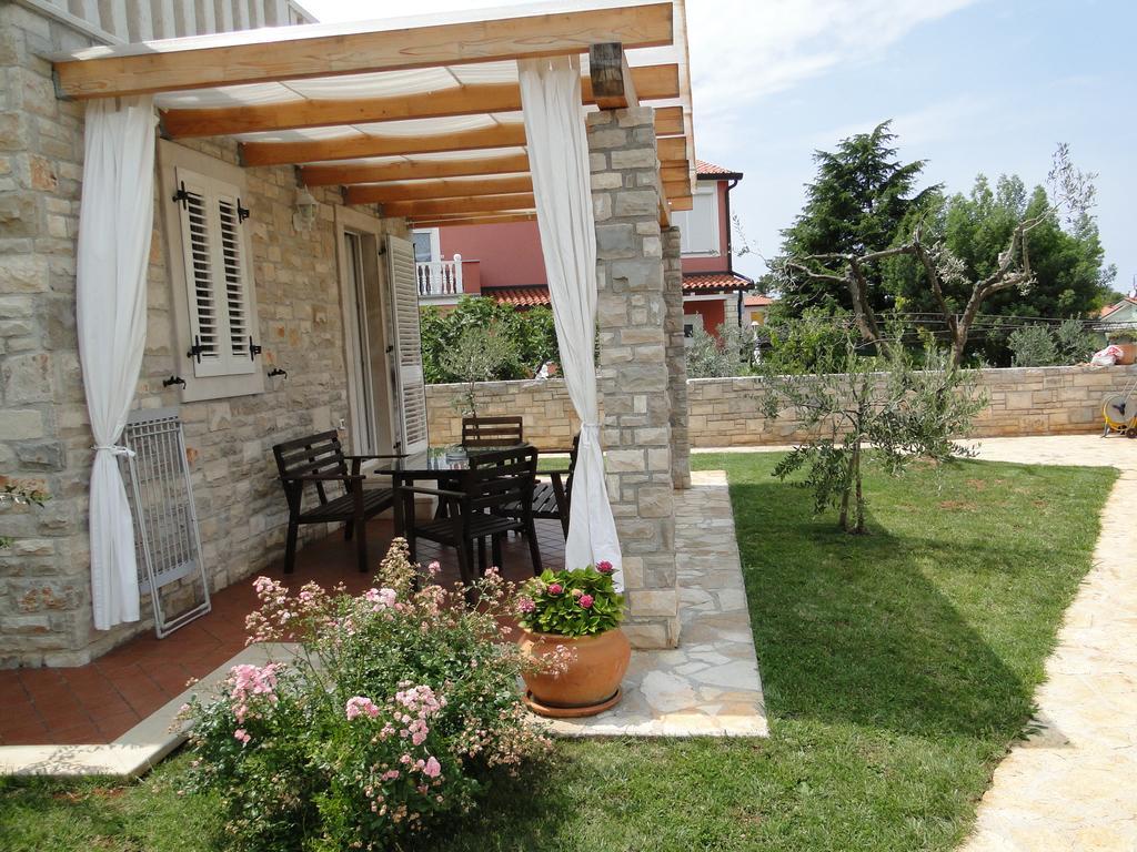 Apartments Villa Ela Umag Værelse billede