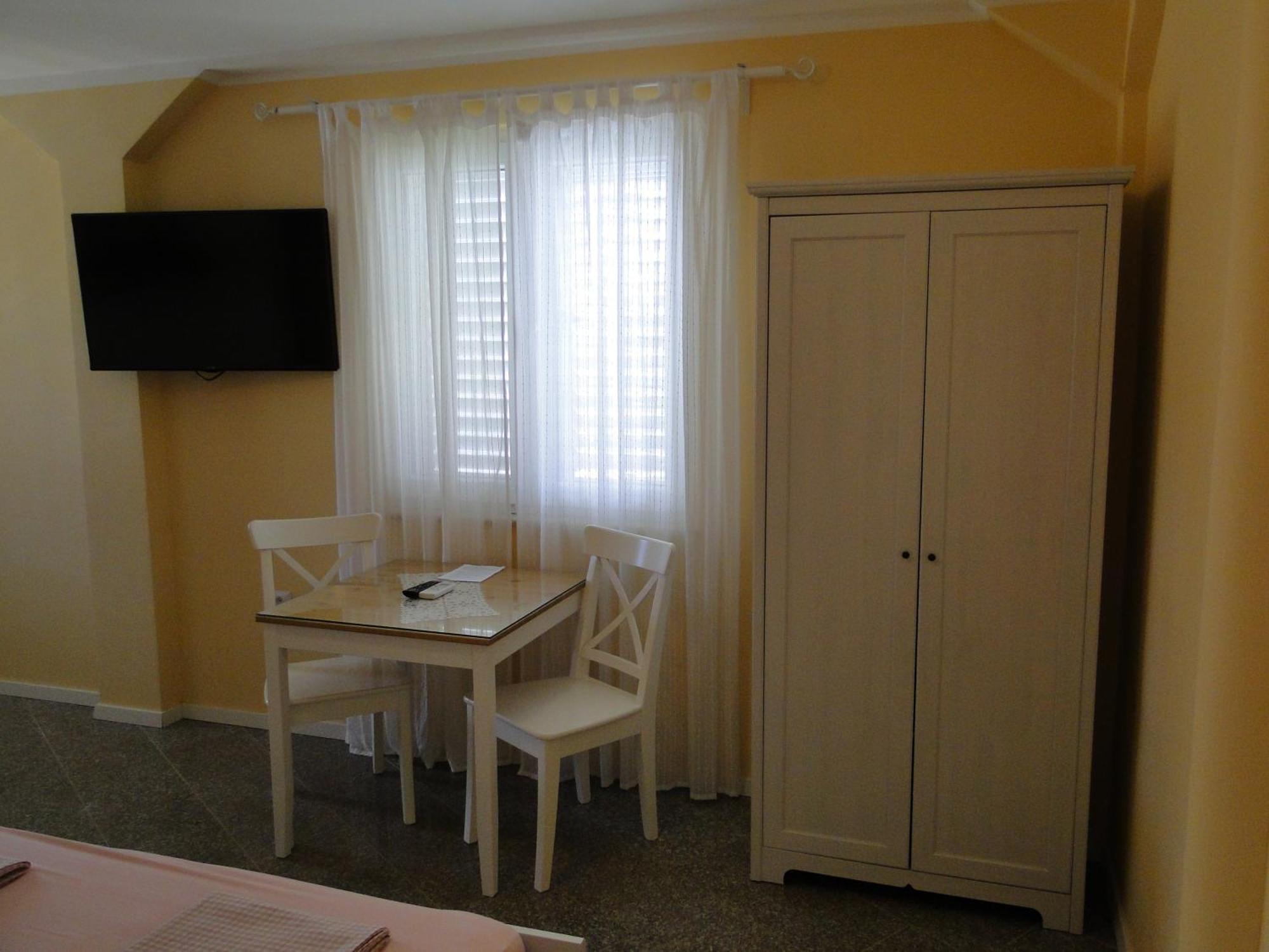 Apartments Villa Ela Umag Værelse billede