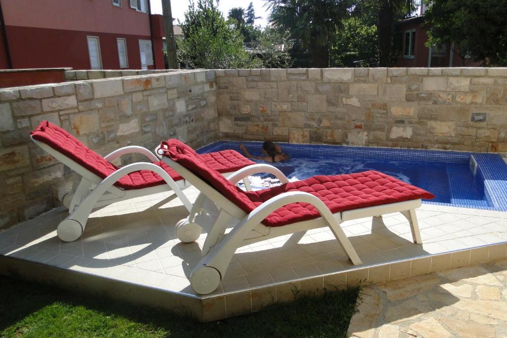 Apartments Villa Ela Umag Eksteriør billede