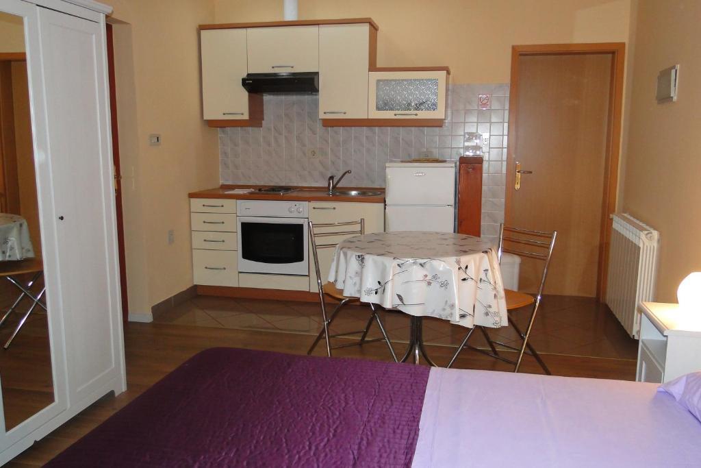 Apartments Villa Ela Umag Værelse billede